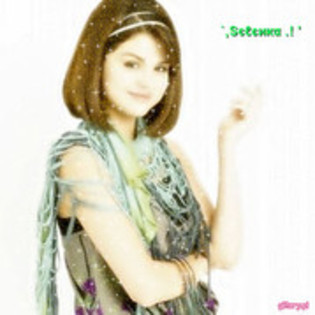 4664 - 0 selena poze noi