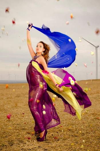 386453_220594284677536_102974263106206_587699_514423322_n