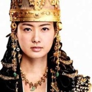16896539_GCRWVOWNT - Deokman