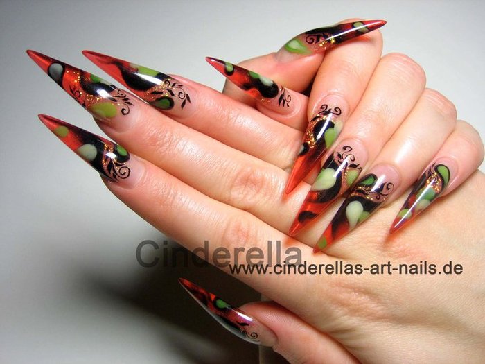 31523_433811486186_641826186_5986759_3312749_n