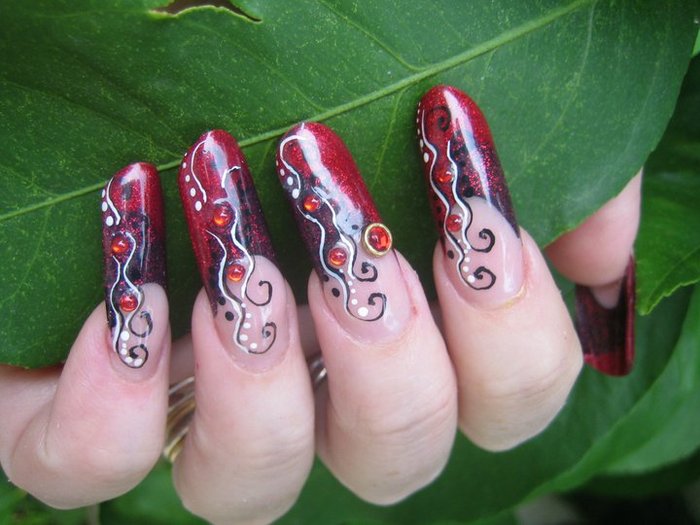 33655_1546851945298_1055012384_31352964_5005874_n - unghii adunate 5