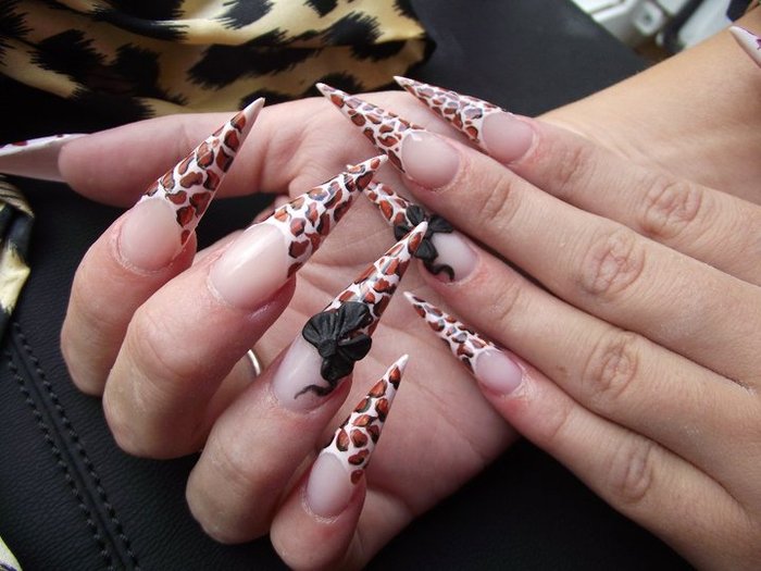 36816_101615913228365_100001398691415_10226_6121005_n