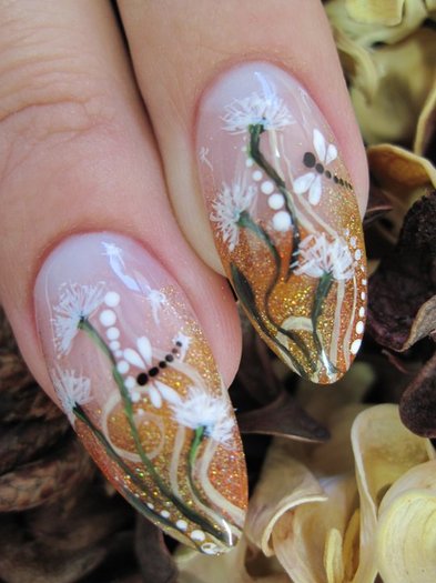 148673_1521839359456_1038724271_1993724_6921697_n - unghii adunate 5