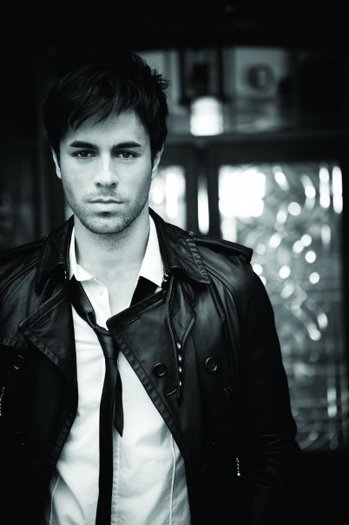 n19061333123_1589399_7254045 - x-Enrique Iglesias