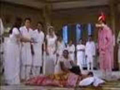 images (4) - Sapna Babul Ka Bidaai - Dead Sadhna