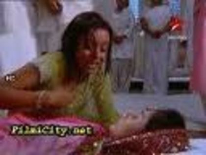 images - Sapna Babul Ka Bidaai - Dead Sadhna