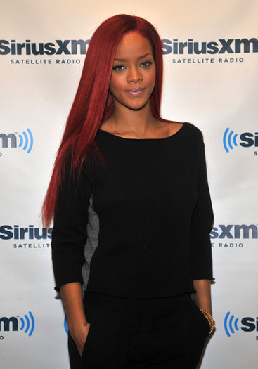 1116-rihanna-long-red-hair-wig_bd - x-Rihanna