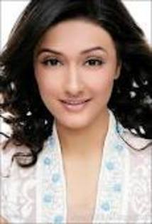 images (8) - Ragini Khanna