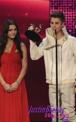 normal_bieber-perf-111011-4 normal_bieber-perf-111011-4