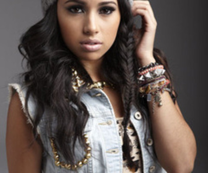 SHOT_06_104_thumb - Jasmine V 1