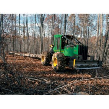 Tractoare-forestiere-cu-troliu-John-Deere-640H_93061_1270539570