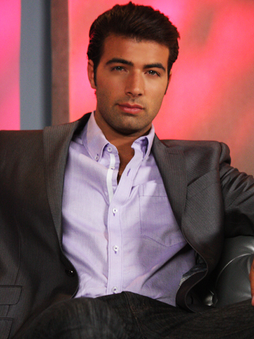 andres12_130499009811___363x484 - Jencarlos Canela