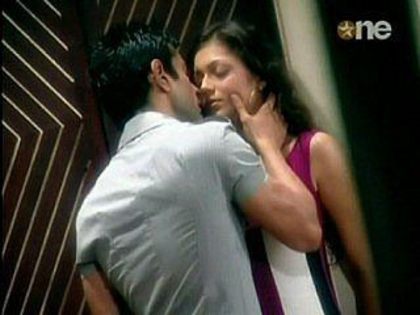 262327_214541571924483_140677749310866_655051_200011_n - xxMayank Anand si Drashti Dhami-Rahul si Muskaanxx