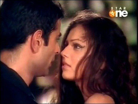270357_214541825257791_140677749310866_655061_5913865_n - xxMayank Anand si Drashti Dhami-Rahul si Muskaanxx
