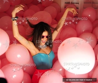 normal_135 - Stills