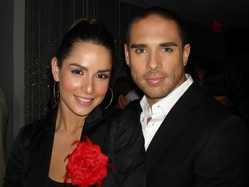 318422_212733648796027_158957630840296_523255_132167590_n - Carmen Villlalobos y Juan Sebastian Caicedo