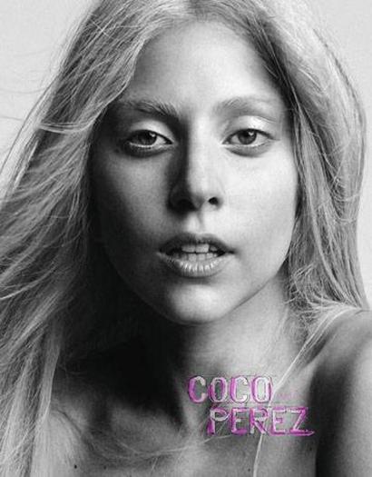 459 - Lady Gaga pe coperta revistei Harper Bazaar