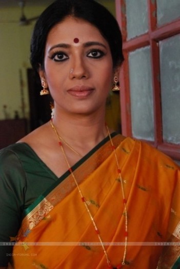 Vidyashree Shasthry - Personaje Sapna Babul Ka Bidaai