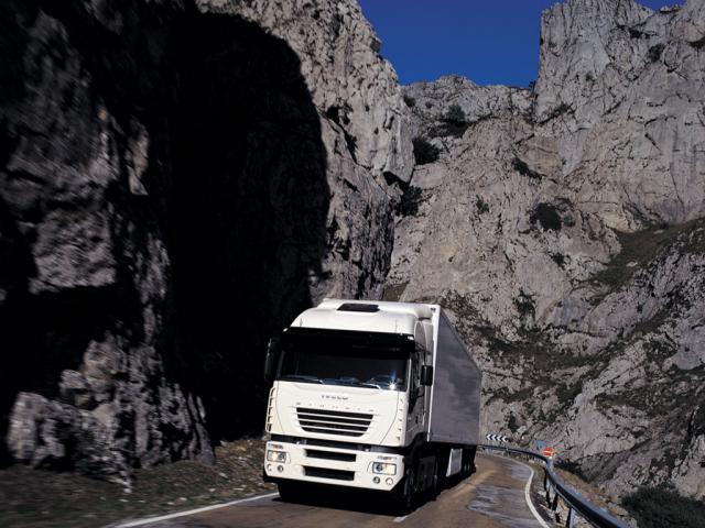 Iveco Cars Wallpapers Iveco Trucks Wallz - poze tiruri