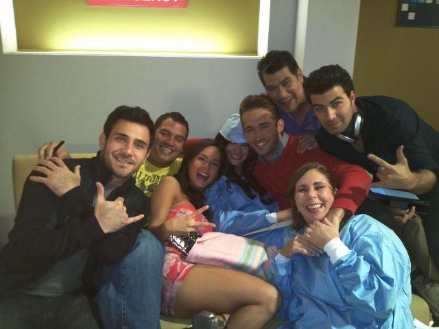 317572_202556946480364_2041948240_n