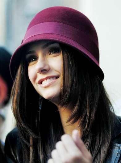 nina-dobrev-hmv-04