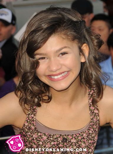 Zendaya-Coleman-Gnomeo-And-Juliet-5 - zendaya coleman