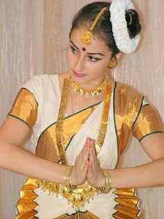 220px-Dancer_in_Sari - 0-Namaste
