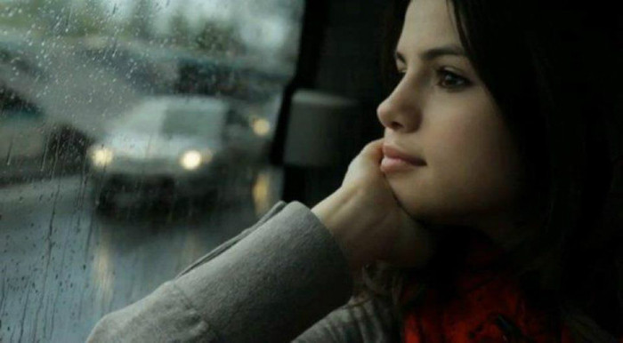 308962_237415292988890_100001612625871_730885_720335853_n - Selena Gomez 1