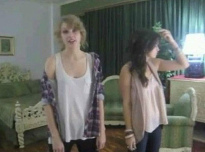 382716_237423076321445_100001612625871_730908_179855598_n - Selena Gomez 1