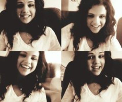 439005820_thumb - Selena Gomez 1