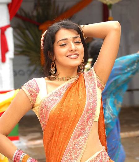 neha-jhulka-141109846