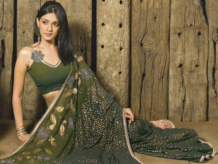 Neha-Jhulka-Hot-Pics1 - Neha Jhulka