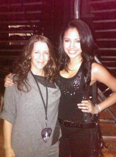 156977_154755237906057_152960398085541_258831_6400212_n - Jasmine V 1