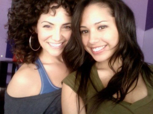 162605_153201514728096_152960398085541_249245_1263102_n - Jasmine V 1