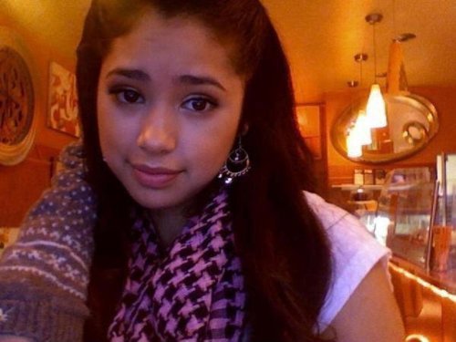 163750_153201611394753_152960398085541_249252_1947653_n - Jasmine V 1