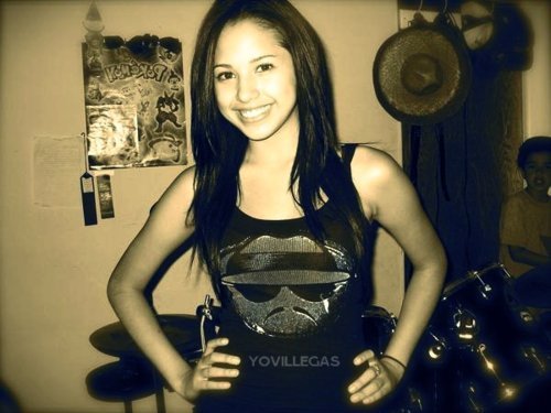 163821_153200478061533_152960398085541_249162_7357520_n - Jasmine V 1