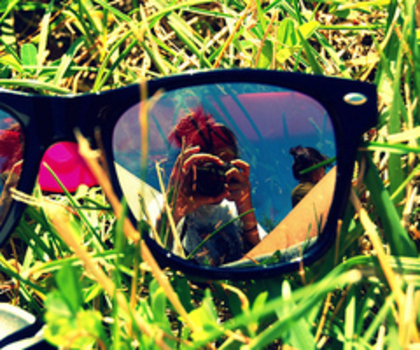 camera-grass-ray-ban-sunglass-Favim_com-134635_thumb_thumb