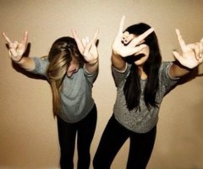 tumblr_lrcaouJfeq1qh2zx7o1_500_thumb