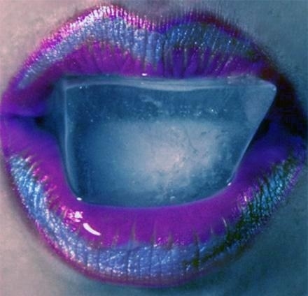 blue-ice-lips-pink-silver-Favim.com-89802_large - Buze