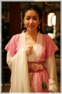 5) - 0 Printesa Yeon-cele mai frumoase tinute 0