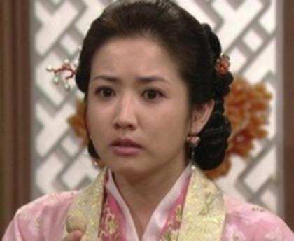 11) - 0 Printesa Yeon-cele mai frumoase tinute 0
