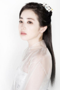 16) - 0 Printesa Yeon-cele mai frumoase tinute 0