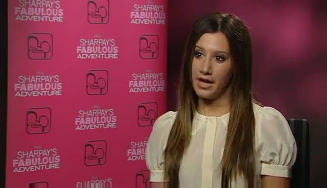 230298_188033651248829_184282348290626_598079_5981196_n - ashley tisdale neew