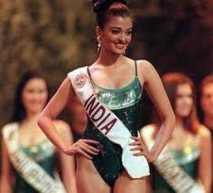 images (15) - AISHWARYA RAI MISS WORLD 1994