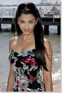 images (11) - Aishwarya Rai