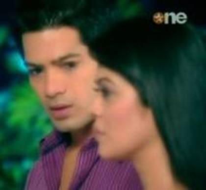 images (20) - Nikki si Abhi