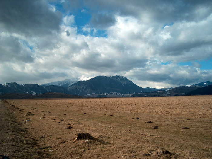 173. Piatra Craiului vz.dinspre Tohan.