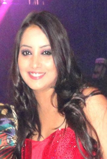 184918_10150102010730863_665985862_6913812_6071274_n - xxNidhi Uttam-Nandinixx