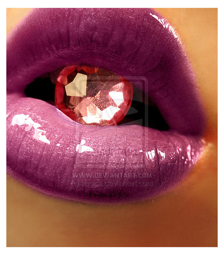 diamond-gloss-jewel-lipgloss-lips-lipstick-Favim.com-100313 - Buze