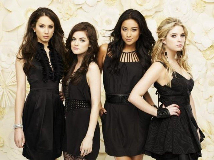 Pretty little liars (8) - Pretty Little Liars